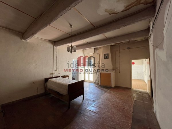 appartamento in vendita a Faenza in zona Centro Storico