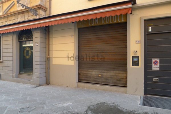 locale commerciale in vendita a Faenza