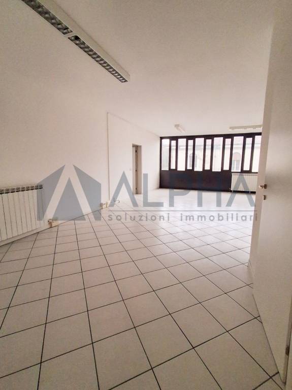 ufficio in vendita a Faenza