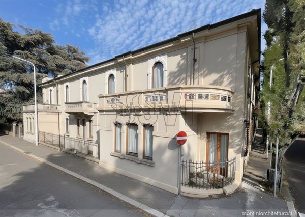 appartamento in vendita a Faenza in zona Centro Storico