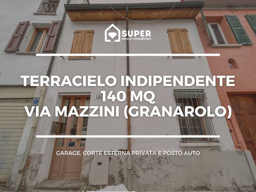 appartamento in vendita a Faenza in zona Centro Storico