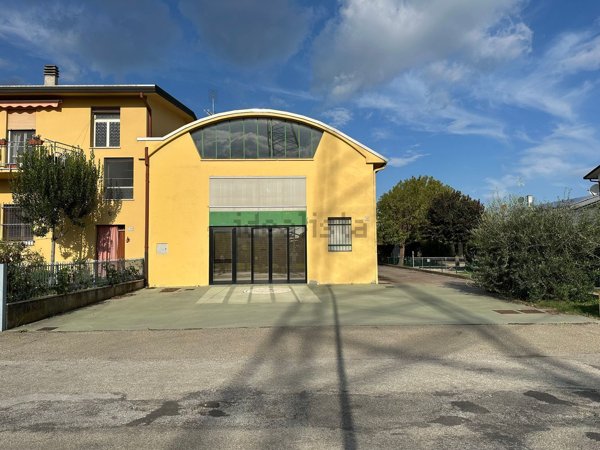 ufficio in vendita a Faenza