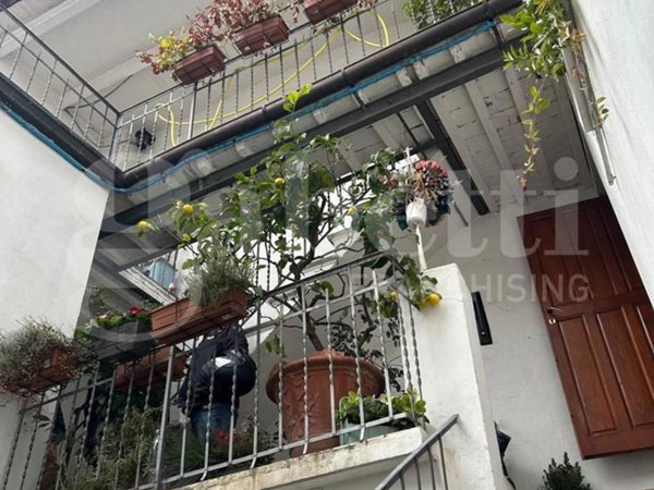 casa indipendente in vendita a Faenza in zona Centro Storico
