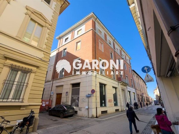 appartamento in vendita a Faenza in zona Centro Storico
