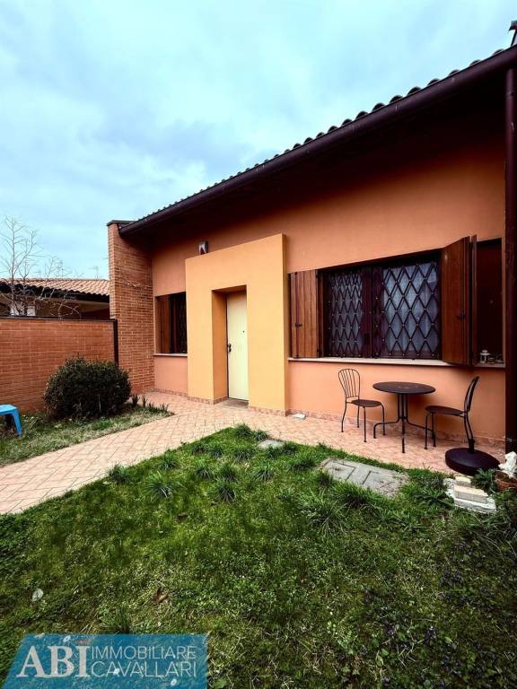 casa indipendente in vendita a Faenza
