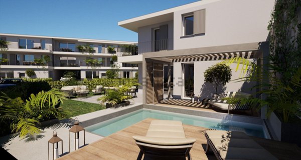 casa indipendente in vendita a Faenza in zona Centro Storico