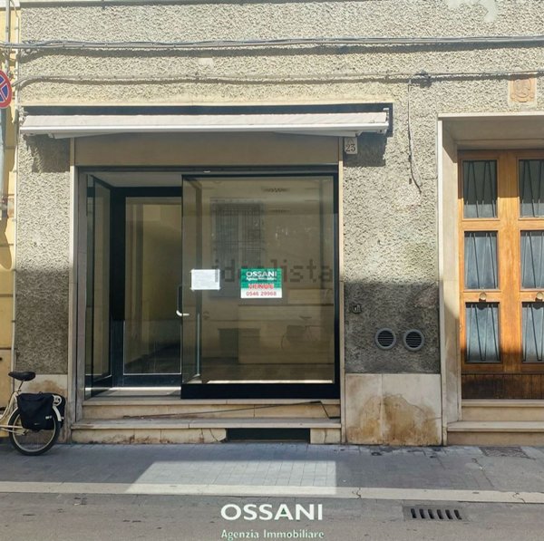 negozio in vendita a Faenza in zona Centro Storico