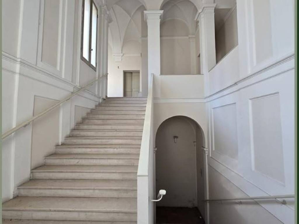 appartamento in vendita a Faenza in zona Centro Storico