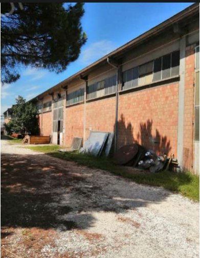 capannone in vendita a Faenza in zona Sant'Andrea