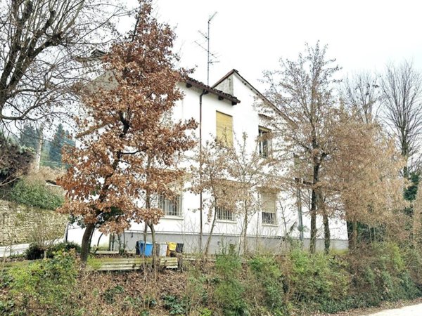 casa indipendente in vendita a Faenza