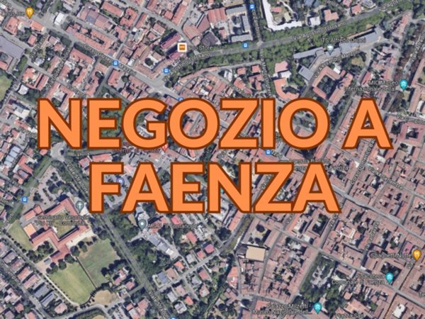 negozio in vendita a Faenza in zona Centro Storico