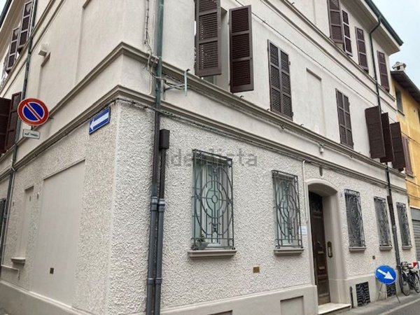 ufficio in vendita a Faenza in zona Centro Storico