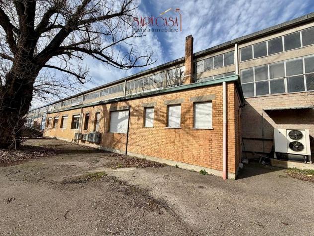 capannone in vendita a Faenza
