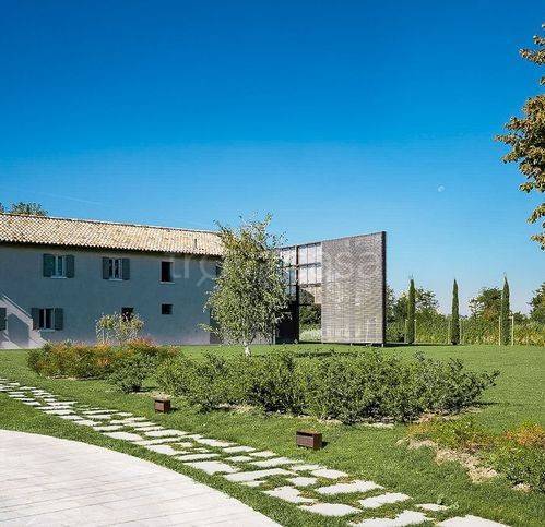 casa indipendente in vendita a Faenza