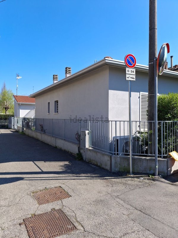 casa indipendente in vendita a Faenza