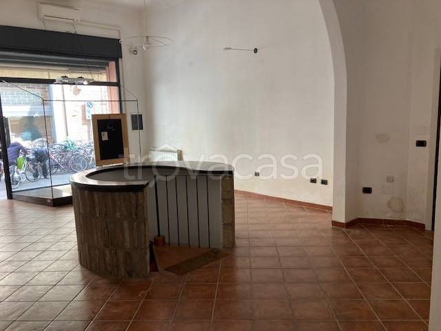 negozio in vendita a Faenza