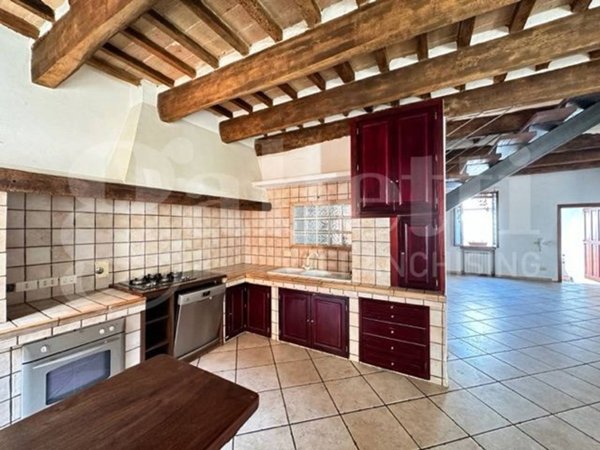 casa indipendente in vendita a Faenza in zona Centro Storico