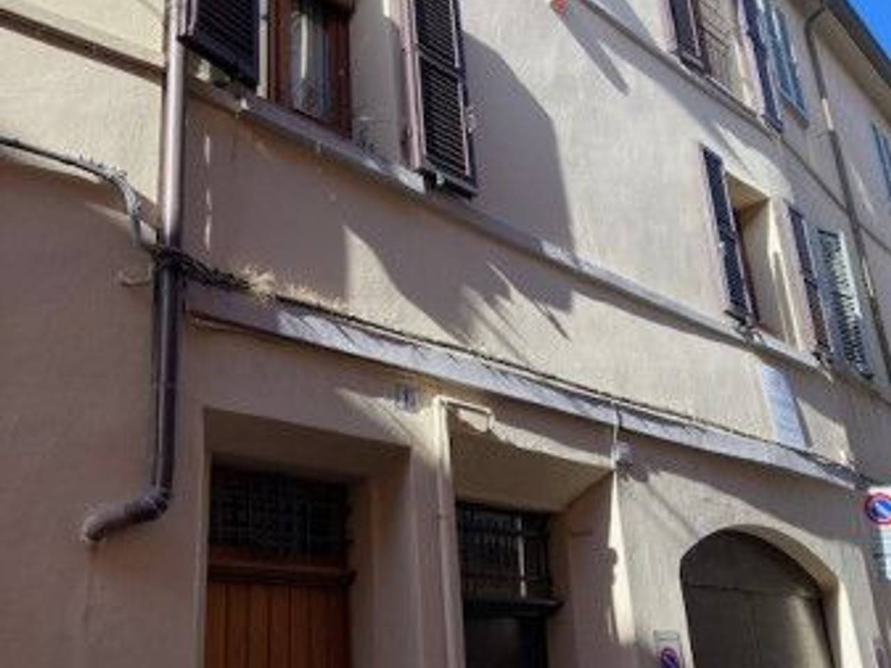 casa indipendente in vendita a Faenza in zona Centro Storico