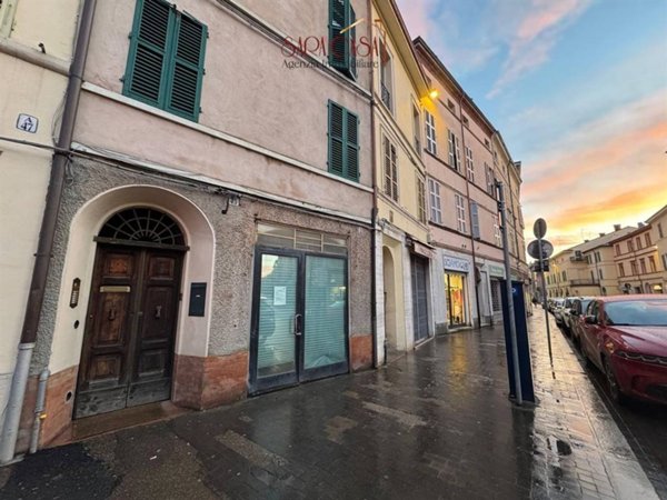 appartamento in vendita a Faenza in zona Centro Storico