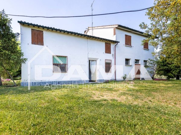 casa indipendente in vendita a Faenza
