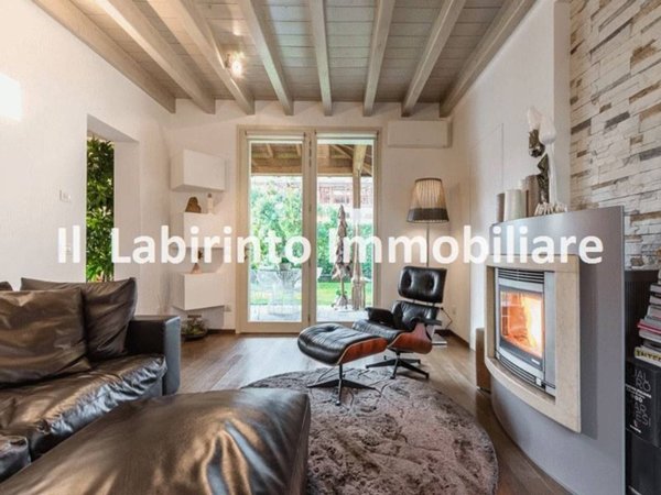 casa indipendente in vendita a Faenza in zona Centro Storico