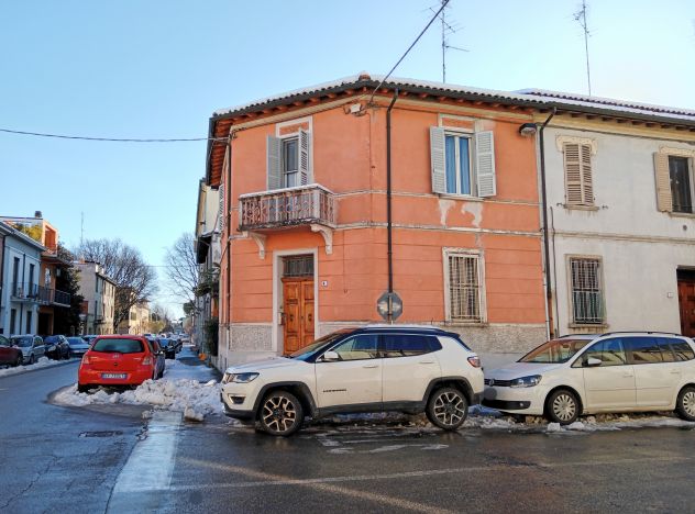casa indipendente in vendita a Faenza
