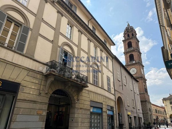 appartamento in vendita a Faenza in zona Centro Storico