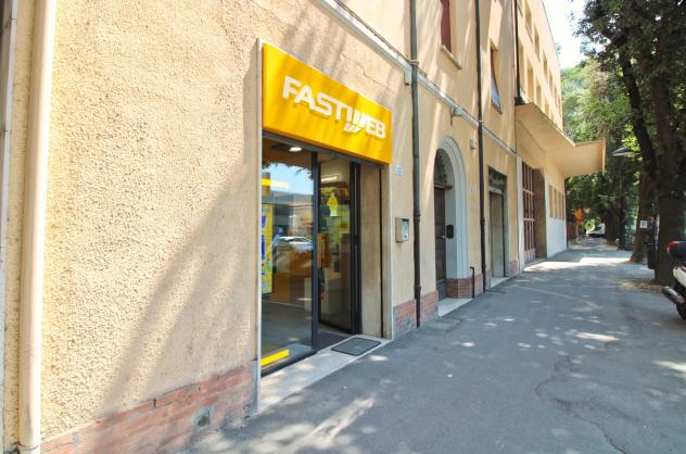 negozio in vendita a Faenza