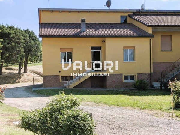 casa indipendente in vendita a Faenza