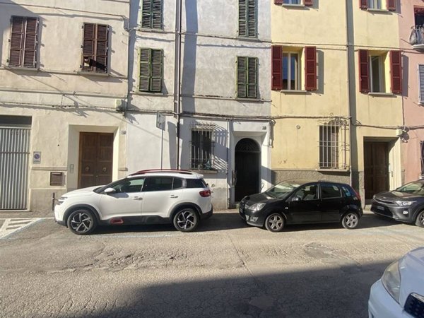 appartamento in vendita a Faenza in zona Centro Storico