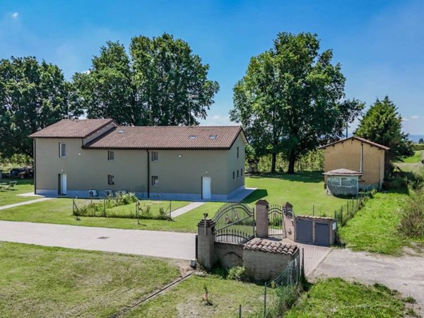 casa indipendente in vendita a Faenza