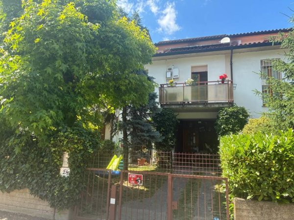 casa indipendente in vendita a Faenza