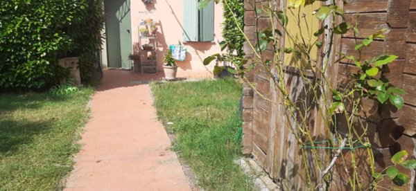 casa indipendente in vendita a Faenza in zona Centro Storico