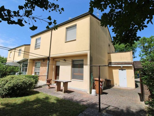 casa indipendente in vendita a Faenza in zona Granarolo