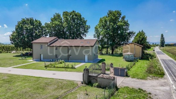 casa indipendente in vendita a Faenza in zona Pieve Cesato
