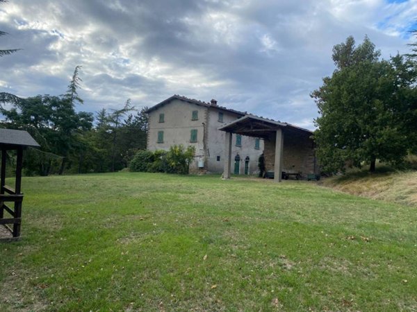 casa indipendente in vendita a Faenza in zona Santa Lucia