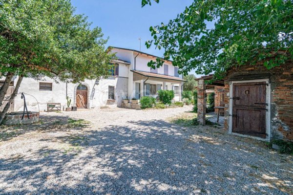 appartamento in vendita a Faenza in zona Pieve Cesato