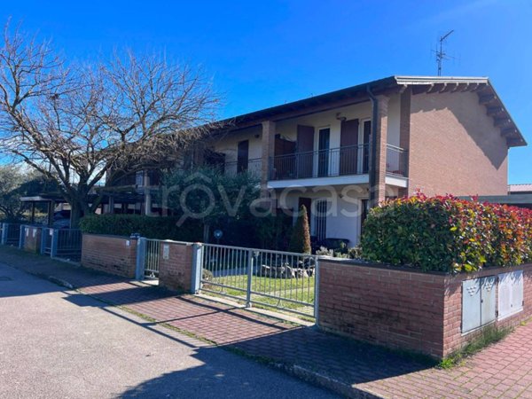 casa indipendente in vendita a Faenza