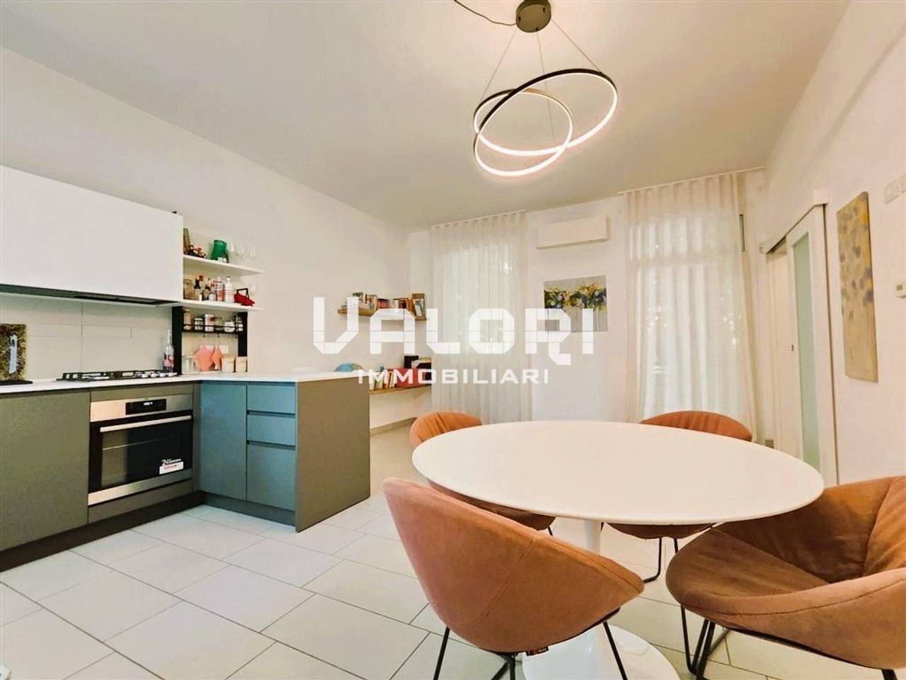 casa indipendente in vendita a Faenza in zona Centro Storico