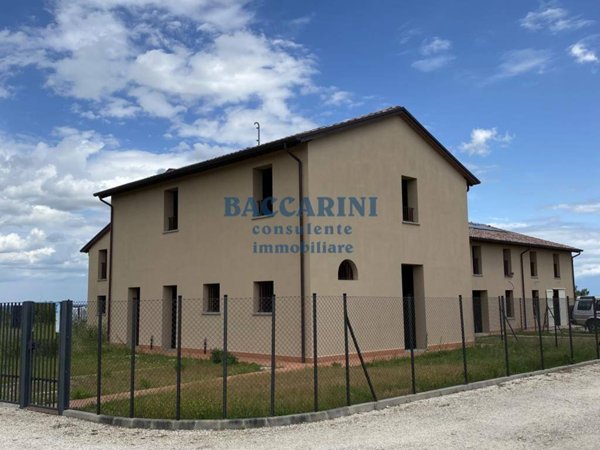 casa indipendente in vendita a Faenza in zona Santa Lucia