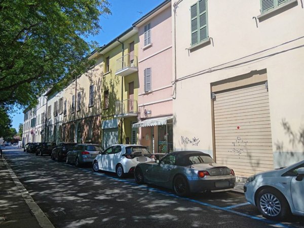 casa indipendente in vendita a Faenza in zona Centro Storico