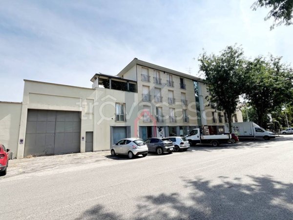 appartamento in vendita a Faenza in zona Centro Storico