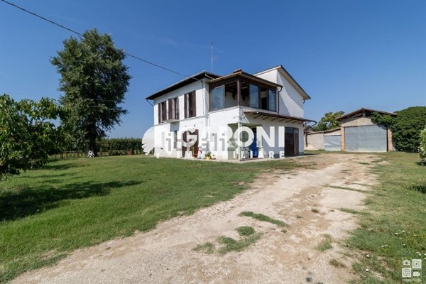 appartamento in vendita a Faenza in zona Pieve Cesato