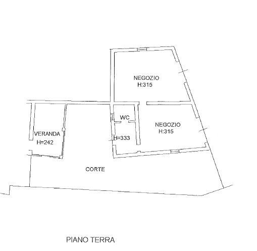 negozio in vendita a Faenza in zona Centro Storico