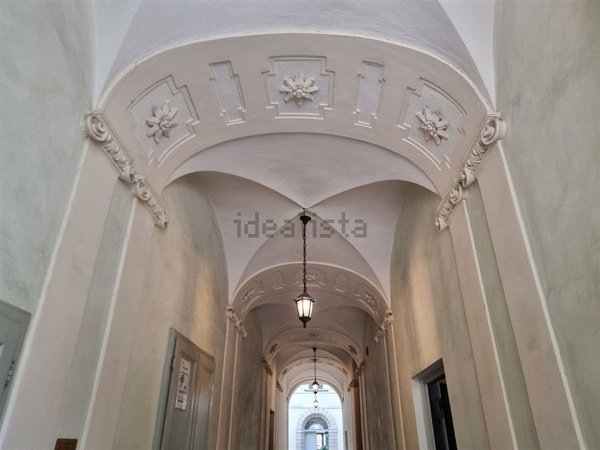 ufficio in vendita a Faenza in zona Centro Storico