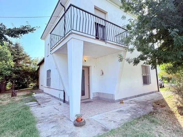 casa indipendente in vendita a Faenza in zona Pieve Cesato