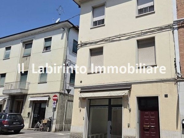 appartamento in vendita a Faenza in zona Centro Storico