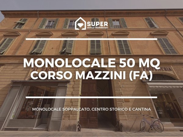 appartamento in vendita a Faenza in zona Centro Storico