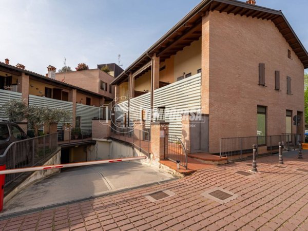 box auto in vendita a Faenza in zona Centro Storico