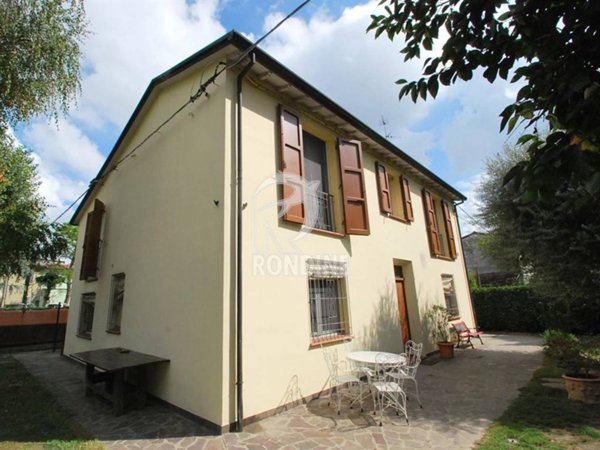 casa indipendente in vendita a Faenza in zona Granarolo